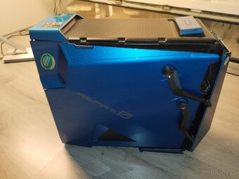 Acer Predátor - 2