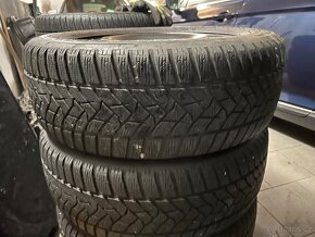 Prodám 4ks plech.disky 5x112 205/55/16 Goodyear zimní 6.5mm - 2