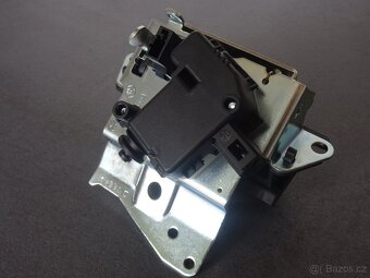 Klika 5-dveří Octavia I 1U0827565A - 2