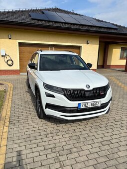 Škoda Kodiaq RS 176kW, 7 mist, tažné, webasto, TOP stav - 2