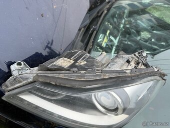 levé přední světlo Mercedes w204 s204 facelift xenon - 2