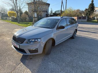 Octavia combi 3 rs 2.0 tdi 135 kw bixenon - 2