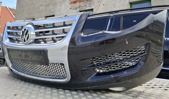 Přední nárazník VW Touareg face 2007-2010 / Náhradní díly - 2