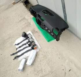 palubni deska palubka skoda superb 3 III airbag - 2