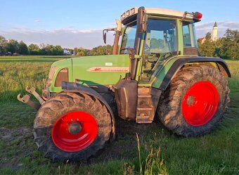 Traktor Fendt VARIO 712 comm 1 - 2
