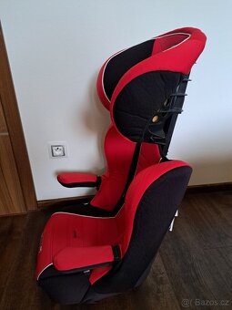 Prodám autosedačku cena 500Kc - 2