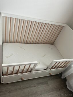 Dětská postýlka se zásuvkou MYLLRA +matrace+ochranný potah - 2