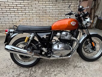 Royal Enfield Interceptor - 2