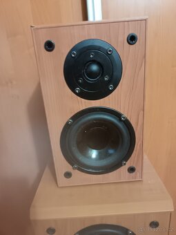 Prodám tyto sloupové reproduktory - 2