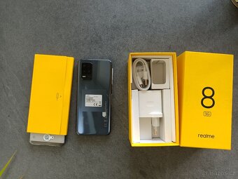 Mobilní telefon Realme 8 5G 4GB/64GB Dual sim - 2
