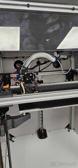 výkonná 3D tiskárna VZBot 300 – špičkové komponenty, vysoká - 2