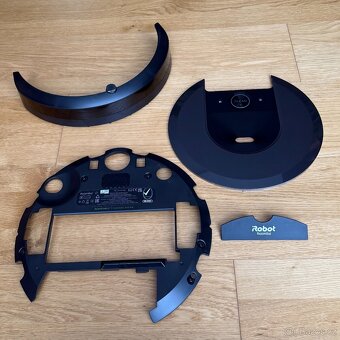 ORIGINÁL náhradní díly iRobot Roomba bodykit, nové nepoužité - 2