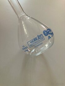 Odměrná baňka A, DURAN NZ-14/23 bez UZ, 250 ml - 2