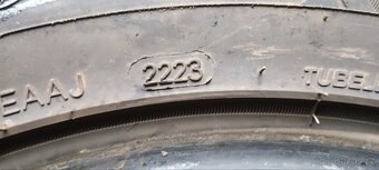 Pneumatiky 215/55R16 - 2