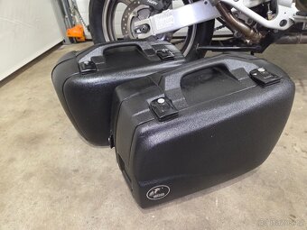 Honda XL 1000 V Varadero - 2