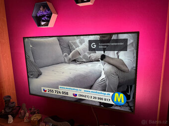 Prodám Philips 58PUS8545 s Ambilight - 2