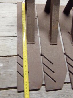 Držáky střešní lávky - 2