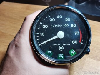 B89 Otáčkoměr PAL Tatra 613 - 2