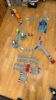 LEGO DUPLO CARGO VLAK 10875 + SADA KOLEJÍ NAVÍC - 2