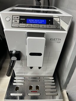 Delonghi automatický kávovar - 2