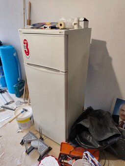 Indesit lednice s mrazákem - 2