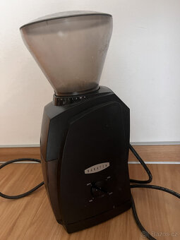 Mlýnek na kávu Baratza Encore - 2