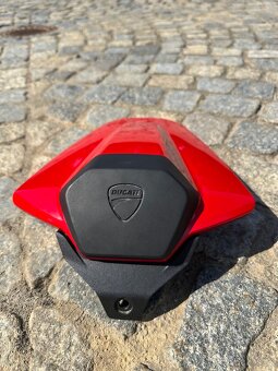 Ducati Monster 937, 950 krovka - 2