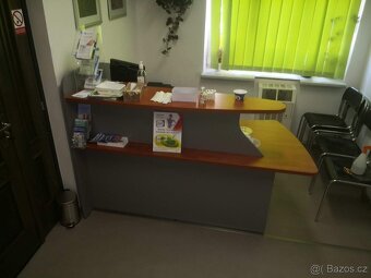 Recepční stůl - 2
