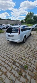 Ford Focus 2,0 kombi - 2