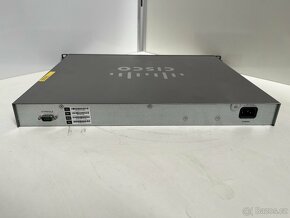 Kvalitní switch Cisco SG300-52MP PoE - 2