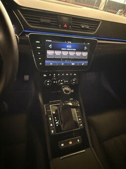 Škoda Superb y3 2 litr 140 kW - 2