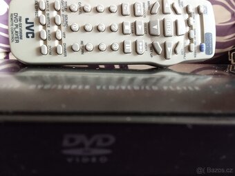DVD přehrávač JVC XV-N322S - 2