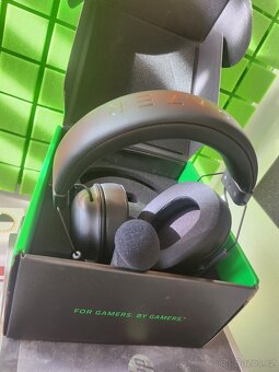 Sluchátka razer blackshark v2 - 2
