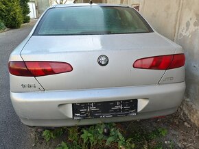 Alfa Romeo 166 - 2