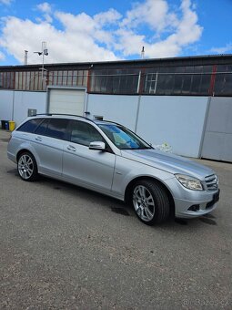 Mercedes C220 - 2
