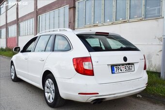Škoda Superb 2,0 TDI AMBITION/MANUÁL/NAVI/ - 2
