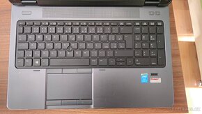Pracovní stanice HP Zbook 15 G2 + dokovací stanice - 2
