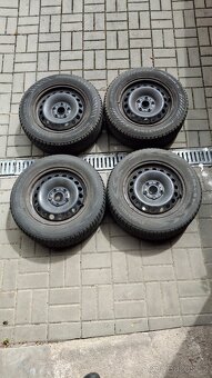 Zimní kola a poklice, r 15,5x112,na Octavia 2,3 - 2