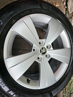 ALU kola letní Škoda 5x112 R17 Superb III Triton - 2
