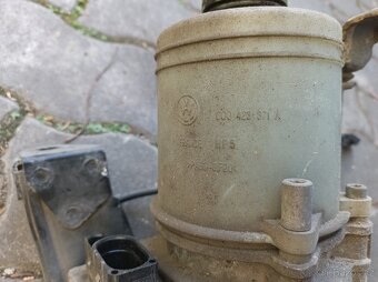 Škoda Fabia 1,2 - servo čerpadlo 6Q0423371A - 2