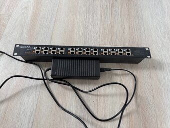 Poe injektor POE-PAN12-GB - 2
