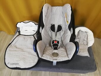 Dětská autosedačka Maxi Cosi s isofixem - 2