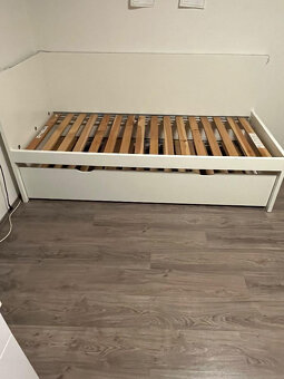 Rozkládací postel IKEA - 2