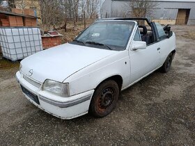 Opel Kadet Cabrio - 2