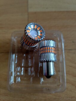 LED žárovky blinkry BAU15S - 2