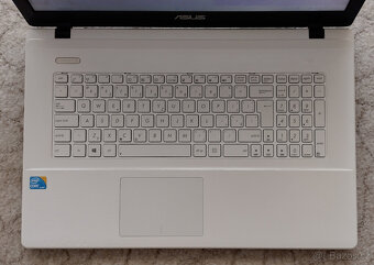 Asus X75VC - Intel Core i5, 17"LCD - 2