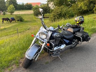 Suzuki Intrudr 1500 - 2