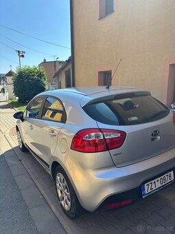 Kia Rio - 2
