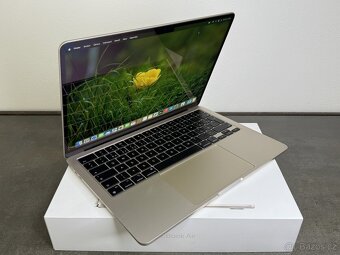 MacBook Air 13'' 2022 / M2 / 8GB / 256GB SSD / Starlight - - 2