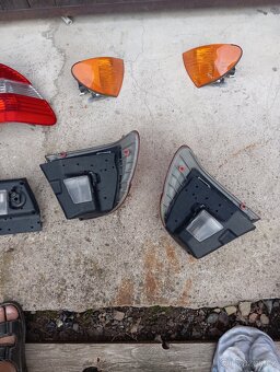 BMW E46 zadní světla volant - 2